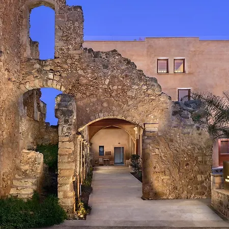 Madonna Del Mare-2